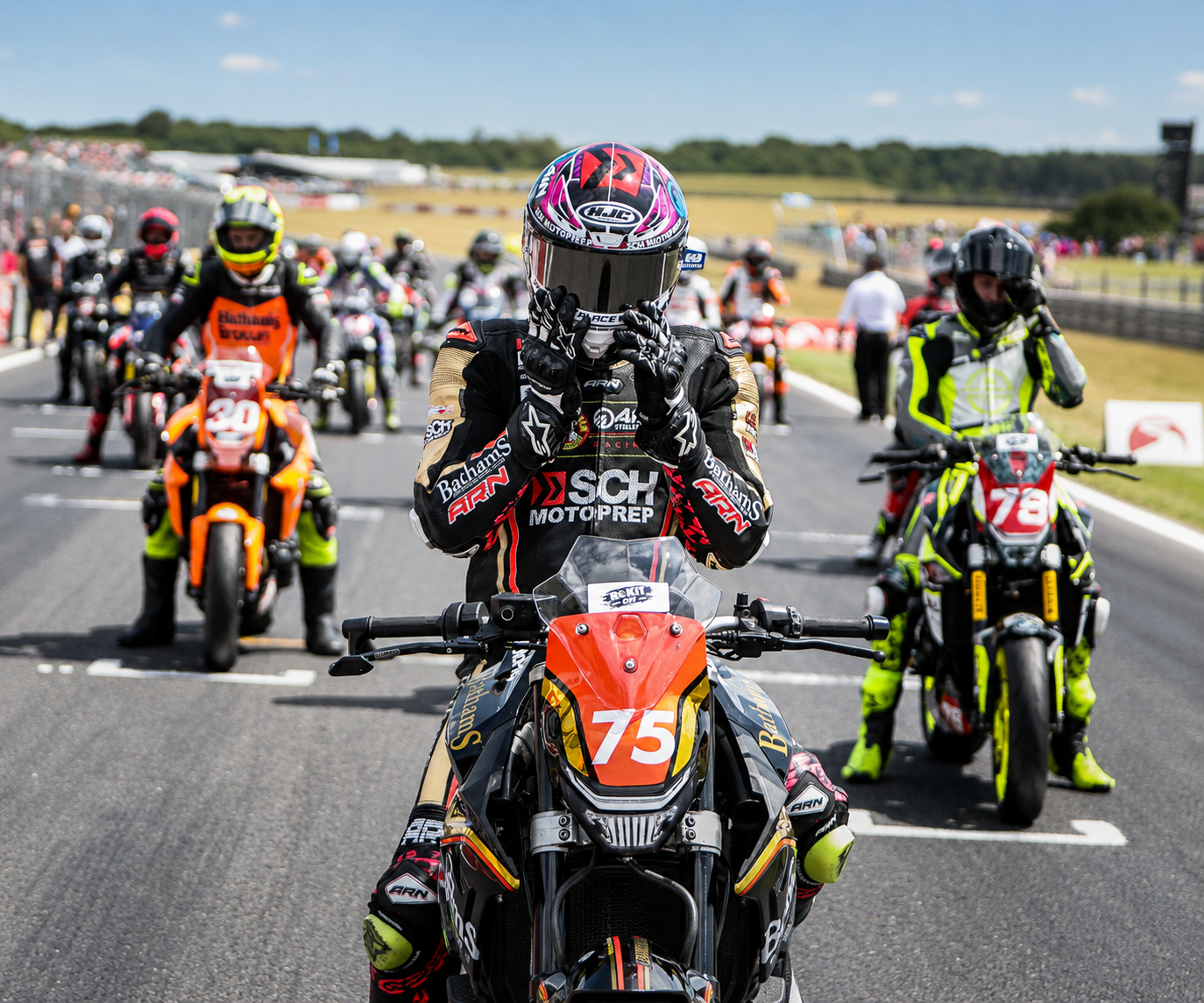 Smith Twins rider on the grid at Snetterton